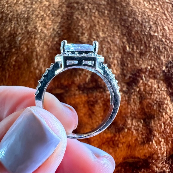 Vintage Art Deco Cocktail Ring- Size 7 - Picture 4 of 4